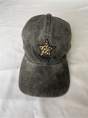 Ponyflo Hat